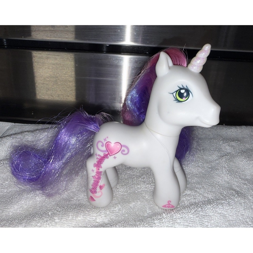 My Little Pony G3 Sweetie Belle W/ Name On Leg  2007 MLP